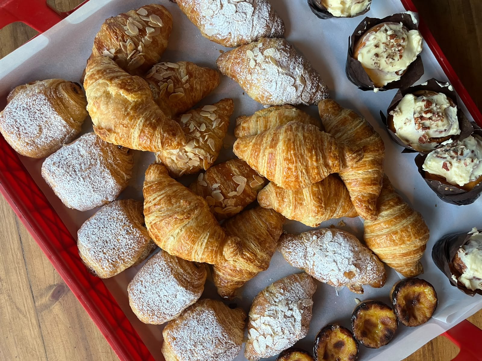 Fresh croissants, pain au chocolat and pastéis de nata from Morning Mojo Bakery